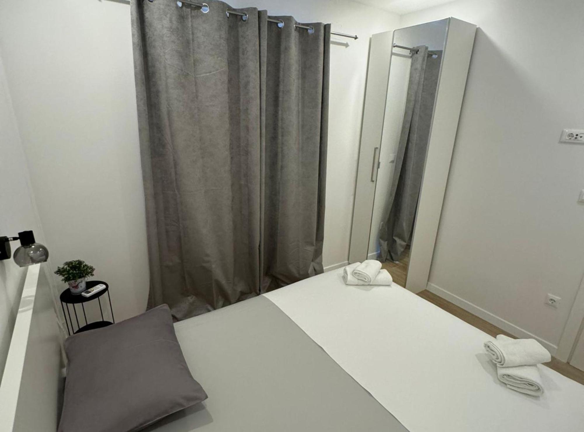 Apartment & Rooms Papa Mlini Eksteriør billede