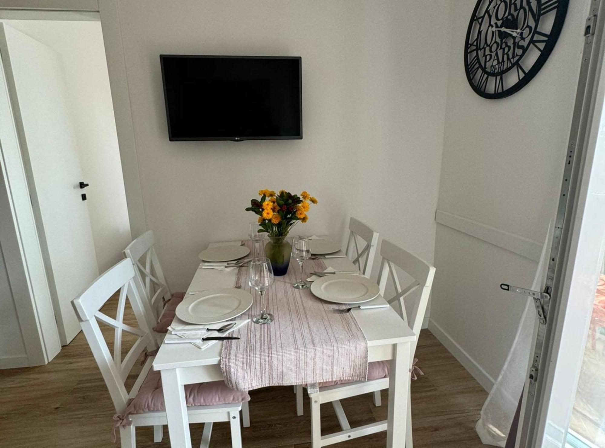 Apartment & Rooms Papa Mlini Eksteriør billede